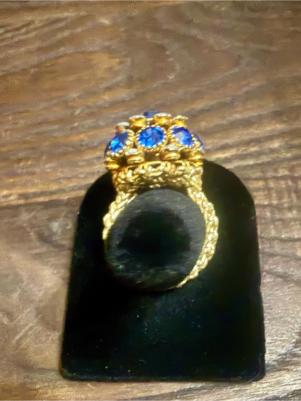 Vintage Mid-Century Blue Rhinestone Dome Cocktail Ring – Twisted Rope Band - Picture 3 of 7